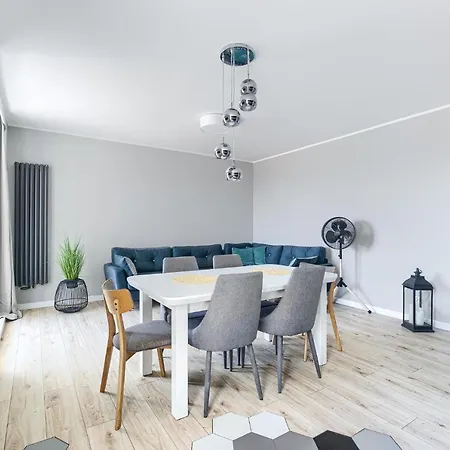 Exclusive View Apartment *